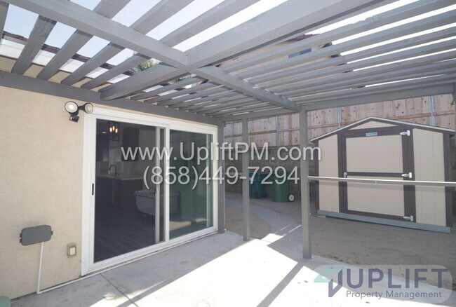 Building Photo - 1529 Marjorie St