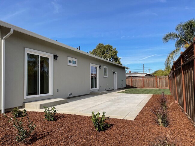 Building Photo - 3500 Concord Blvd