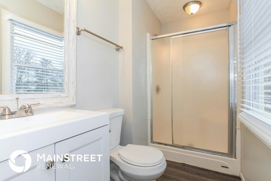 Building Photo - 5201 Mehrman Way