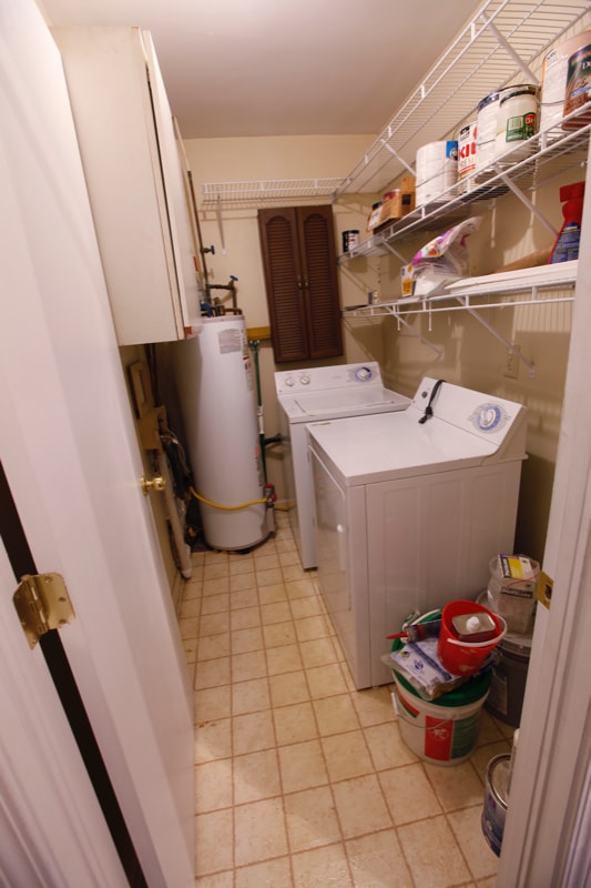 Building Photo - 1048 St Charles Ave NE