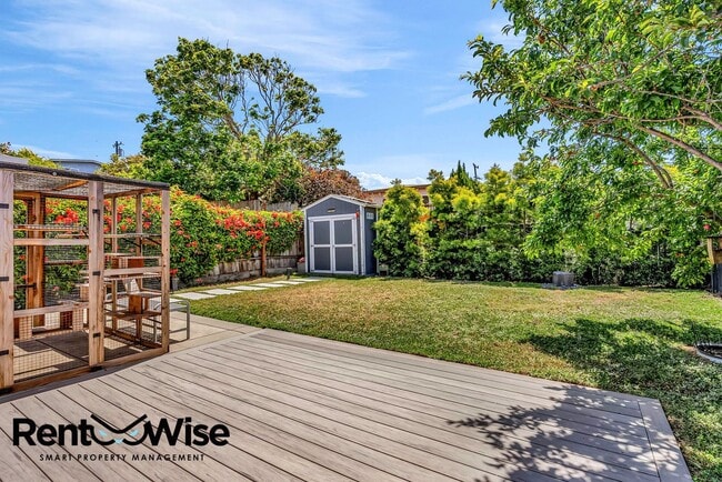 Building Photo - 5510 Plumas Ave