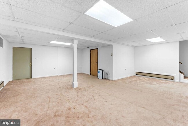 Building Photo - 8009 Frontier Dr