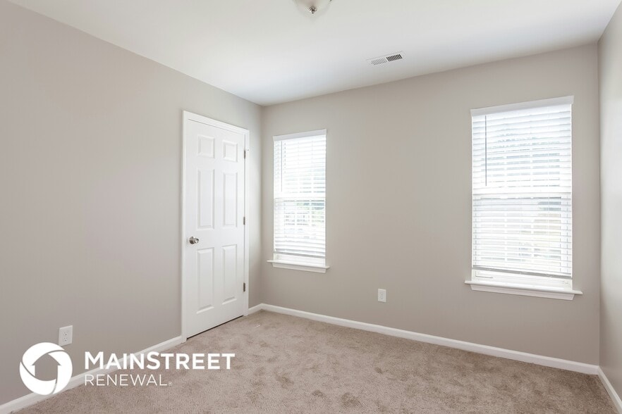 Building Photo - 1343 Braveheart Ln