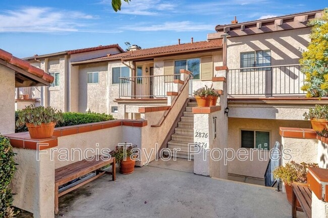 Building Photo - 2882 Andover Ave