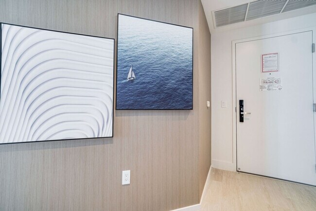 Building Photo - 4112 Jimmy Buffett Mem Hwy