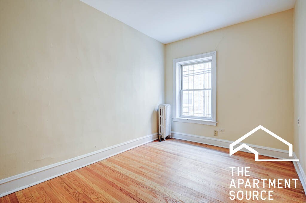 Building Photo - 1333 W Touhy Ave