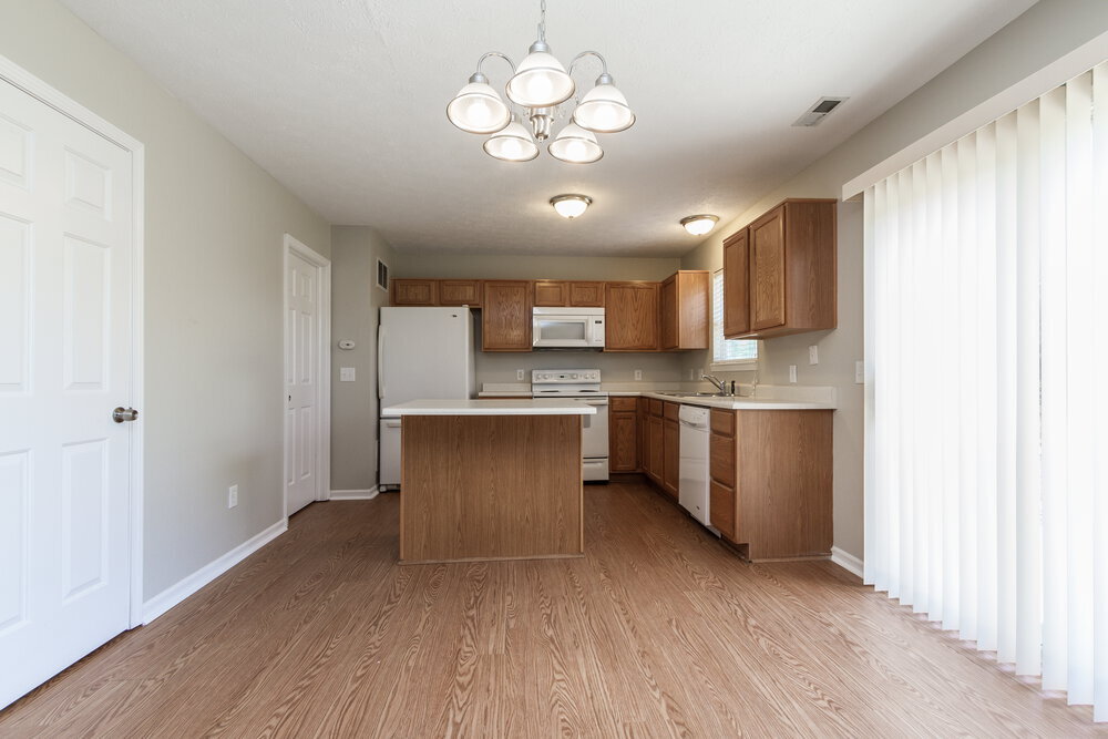 Building Photo - 9010 Eiderdown Way
