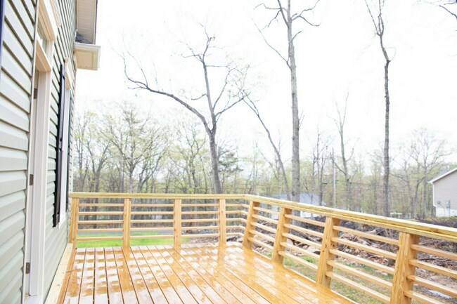 Building Photo - 112 Hawk Trail