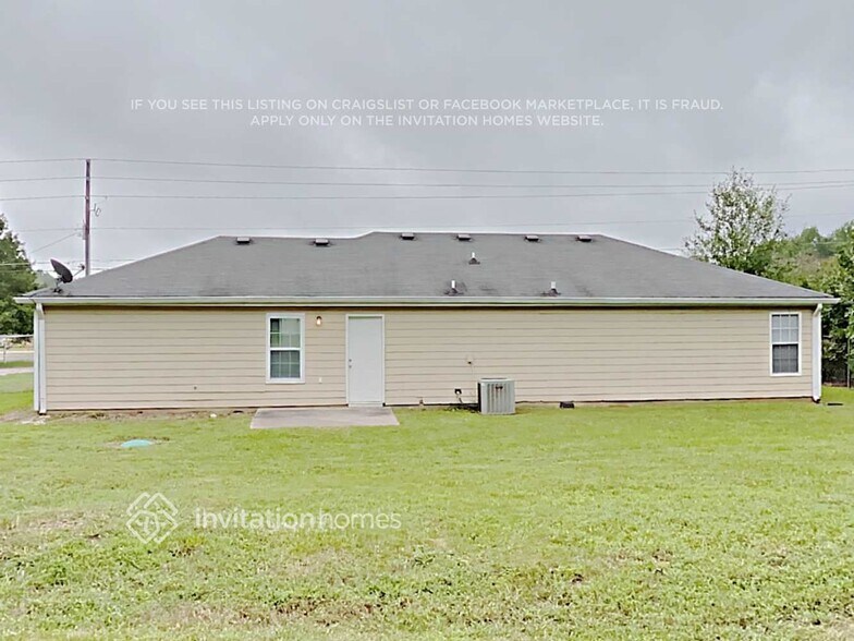 Building Photo - 144 Ozora Rd