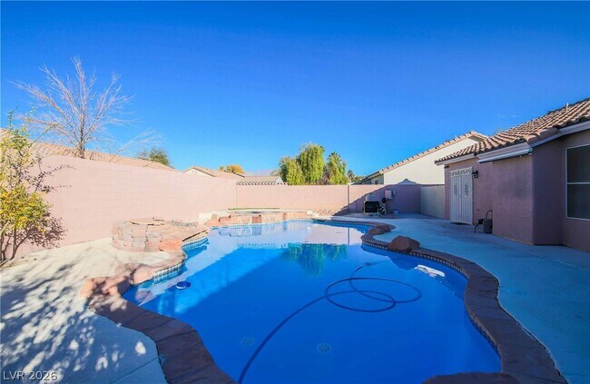 Building Photo - 5309 French Lavender St