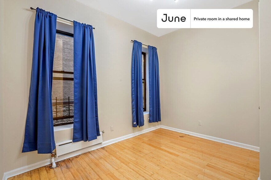 Building Photo - Private bedroom in 2 bed/1 bath Home