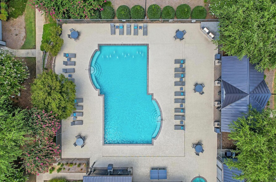 Building Photo - Weston Ranch