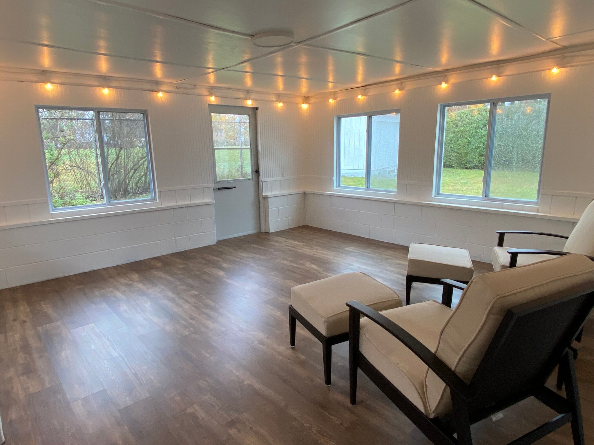 Sunroom- Not heated - 419 E Locust St