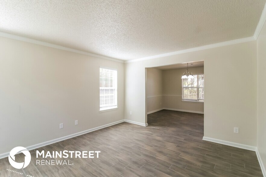 Building Photo - 5350 Knights Landing