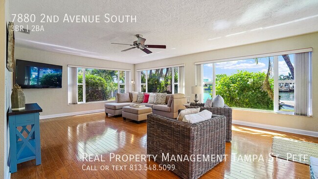 Building Photo - ***Beautiful St Pete Waterfront Home***