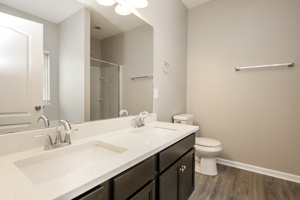 Building Photo - 392 Pinnacle Dr.