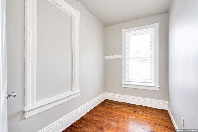 Building Photo - 1201 Michigan St