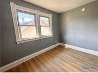 Building Photo - 949 Forsythe St