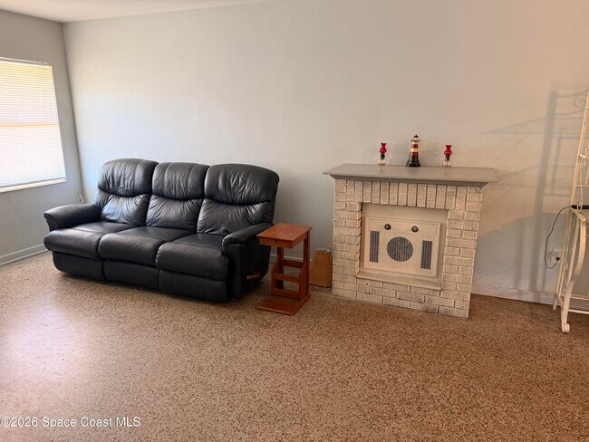 Building Photo - 602 Josephine St