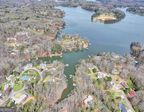 Building Photo - 2817 Evergreen Pl