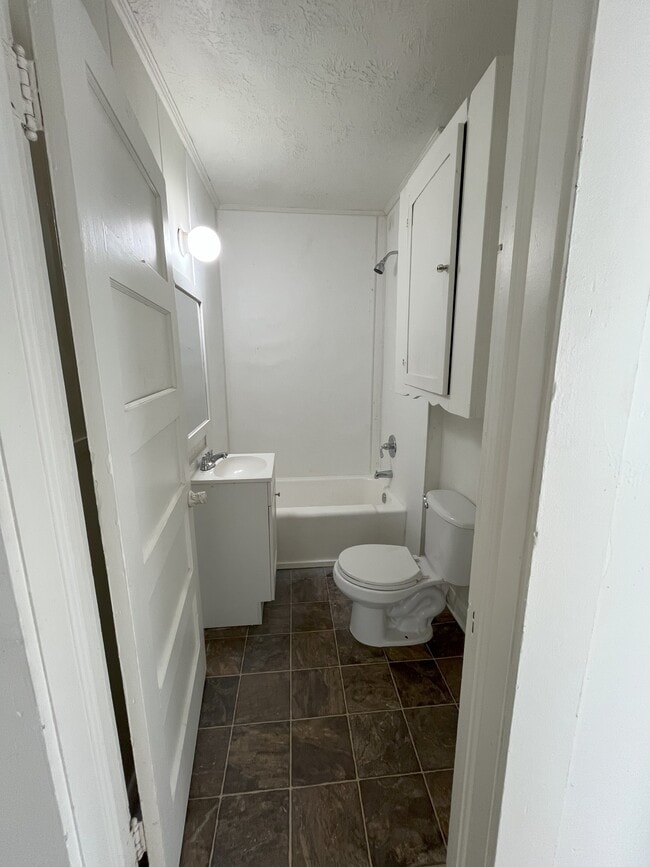 Building Photo - 1217 New Orleans Ave