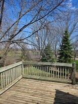 Building Photo - 1006 Emerald Ct