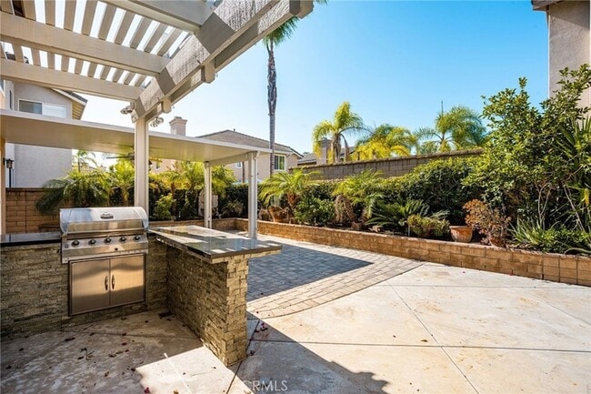 Building Photo - 4867 Tremezzo Dr