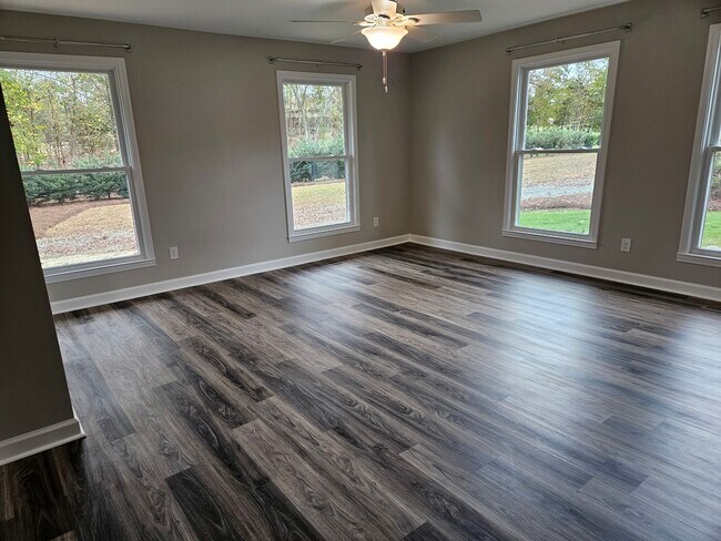Primary bedroom - 9614 Heritage Ln