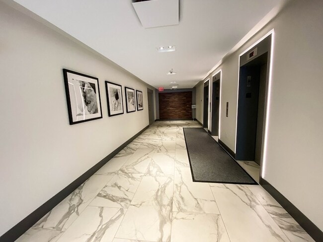 Building Photo - 10 Museum Way