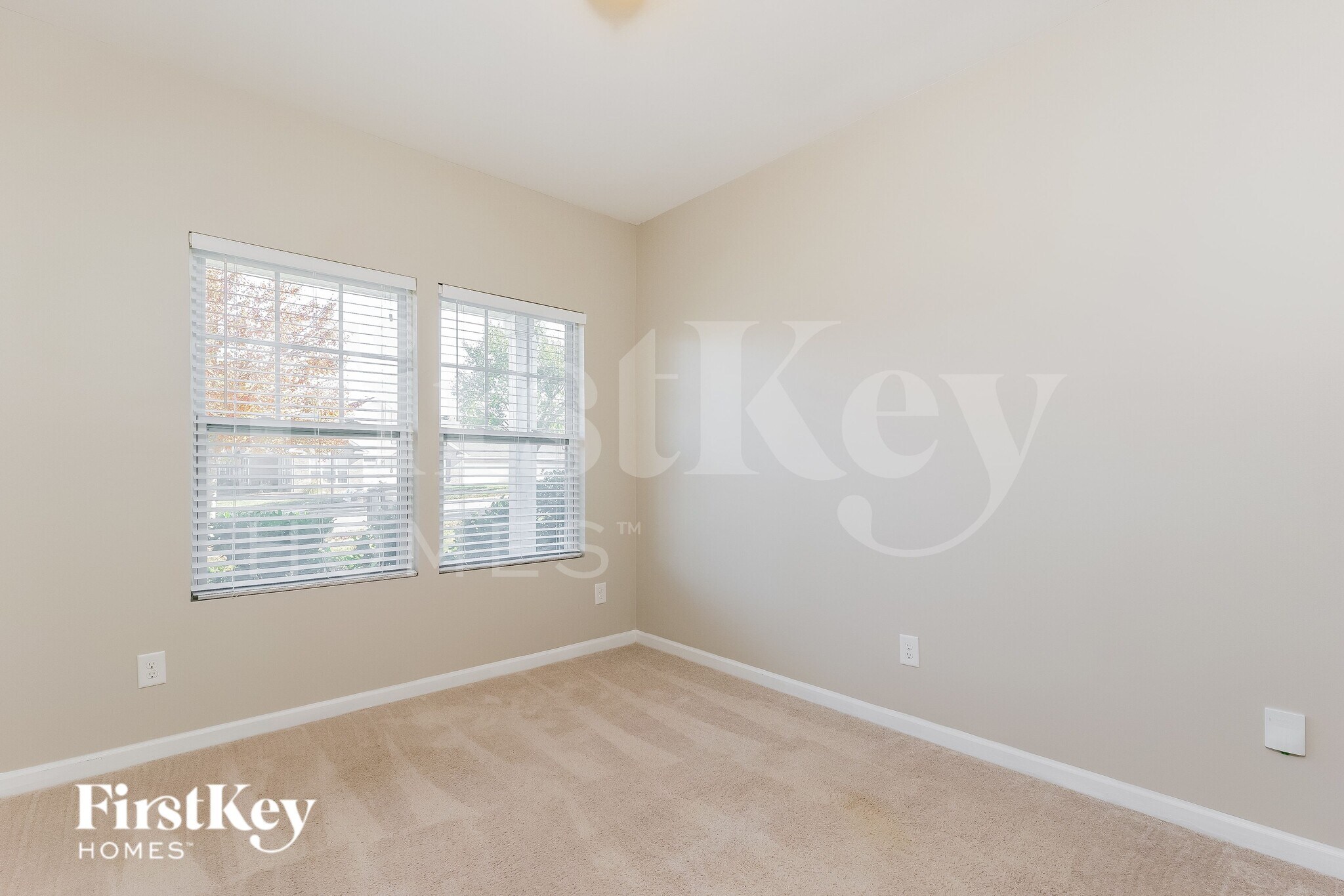 Building Photo - 431 Summergate Dr