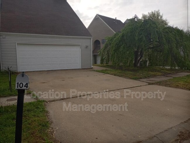 Building Photo - 104 Glenview Dr