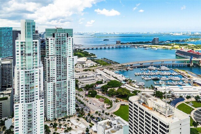 Building Photo - 244 Biscayne Blvd