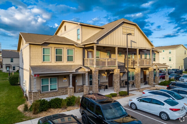 11326 N 46th St Tampa, FL - The Retreat at Tampa