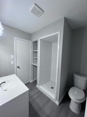 Building Photo - 5908 Richard Dr