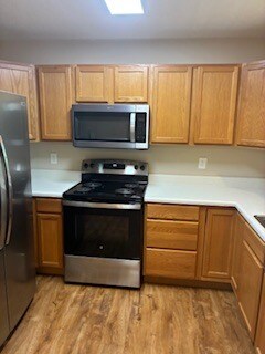 Building Photo - 4805 Poplar Crest Way