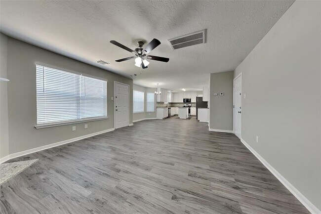 Building Photo - 3314 La Mer Ln