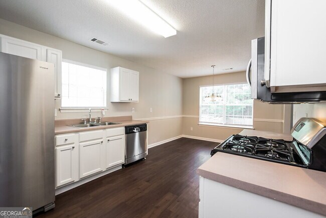 Building Photo - 2615 Thunder Basin Way