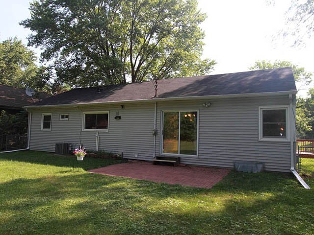 Building Photo - 8526 Emerson Ave S