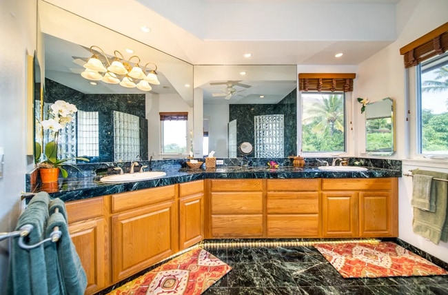 Building Photo - 837 Kai Hele Ku St