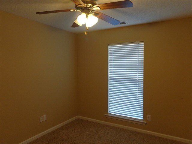 Building Photo - 11603 Dempsey Dr