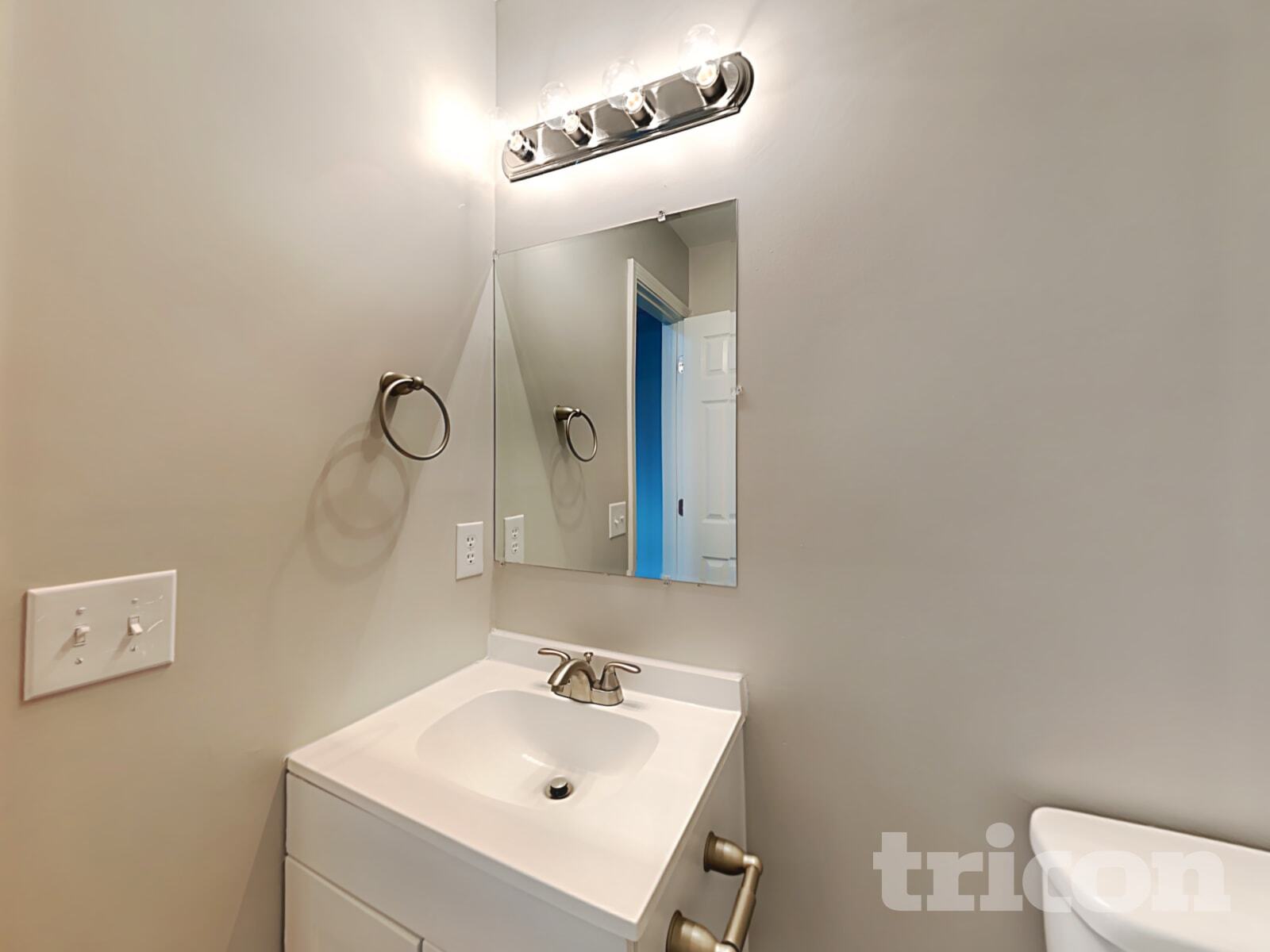 Building Photo - 5745 Henderson Oaks Dr