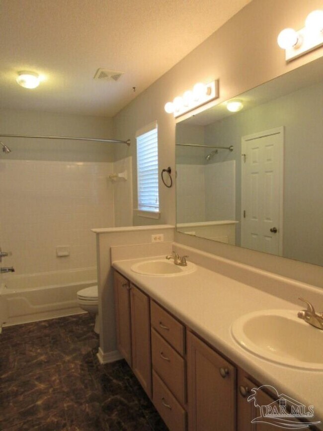 Building Photo - 3024 Flintlock Dr