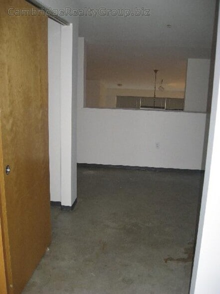 Building Photo - 105 E Berkeley St