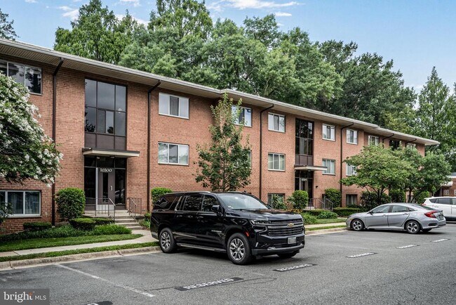 Primary Photo - 10300 Rockville Pike