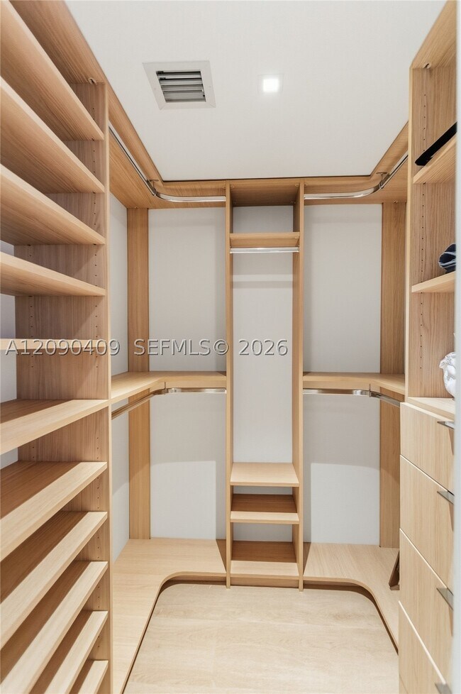 Building Photo - 9195 Collins Ave