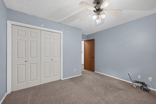 Building Photo - 7700 W 43rd St S