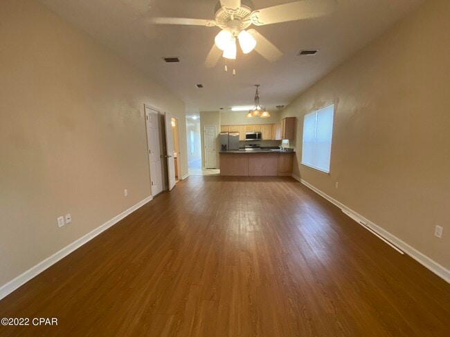 Building Photo - 11741 Seashore Ln