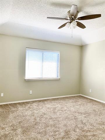 Building Photo - 2610 Isbella Dr