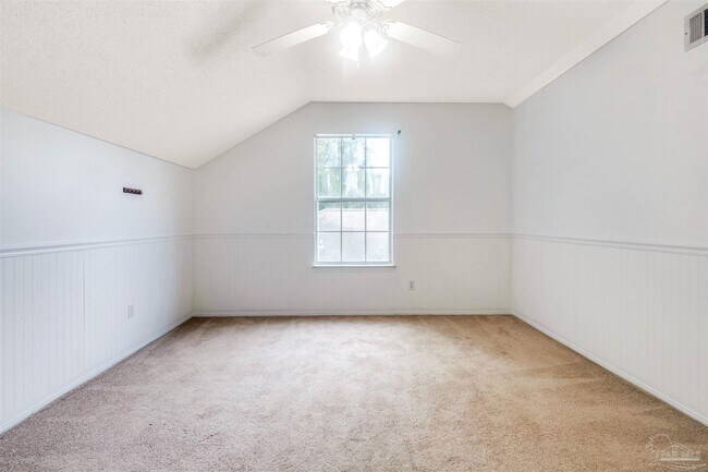 Building Photo - 873 Brande Ct