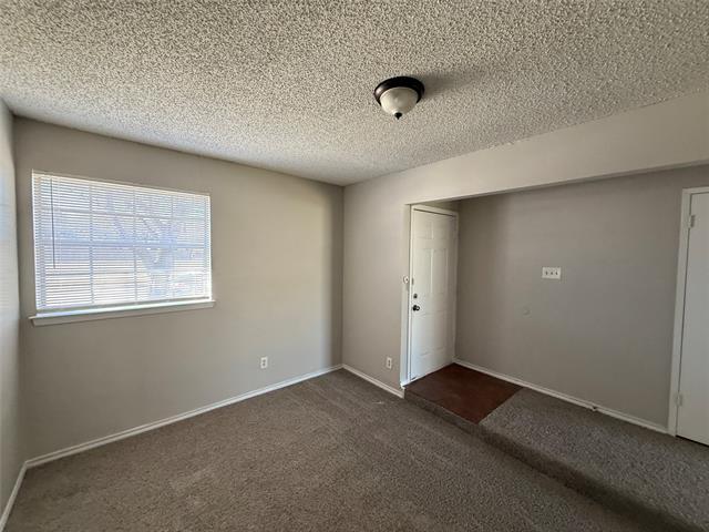 Building Photo - 2805 W Ferndale Ln